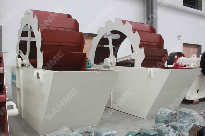 輪式洗砂機(jī)有什么優(yōu)點(diǎn)？哪里可以定制輪斗洗砂機(jī)？